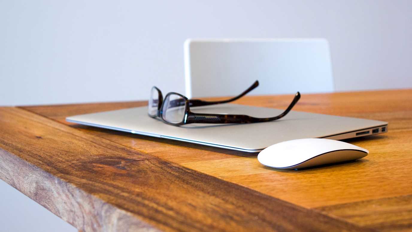 Laptop, mouse, mac, air, mouse, glasses, wooden table - MBA